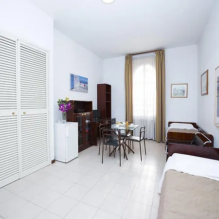 Apartahotel Y Residencia Tassoni