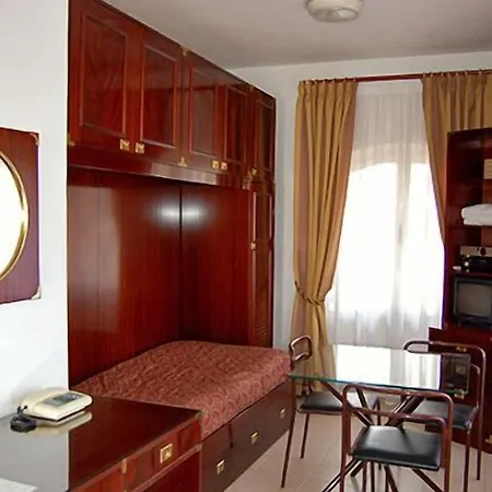 Y Residencia Tassoni Apartahotel Roma