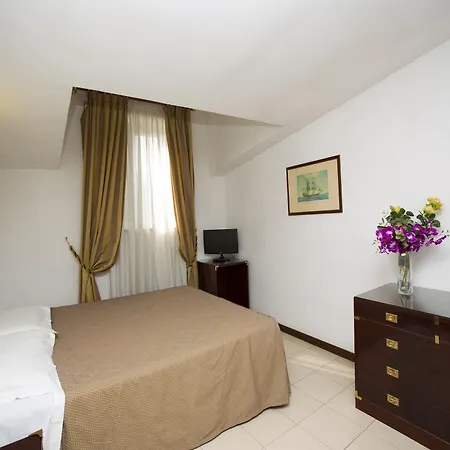 Hotel apartamentowy Tassoni