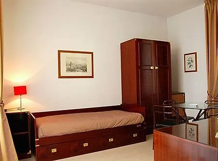 Apartahotel Y Residencia Tassoni
