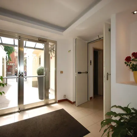 Y Residencia Tassoni 3* Roma
