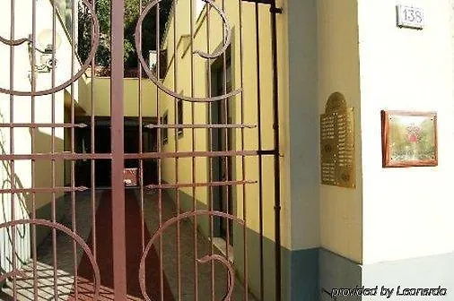 Tassoni Apart-hotel 3*